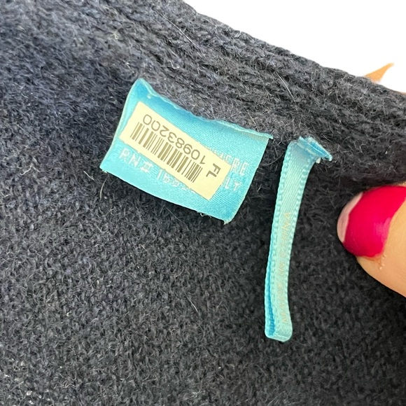 J Mclaughlin Navy Blue Cashmere Shawl Shrug Knit Soft One Size - Picture 7 of 11